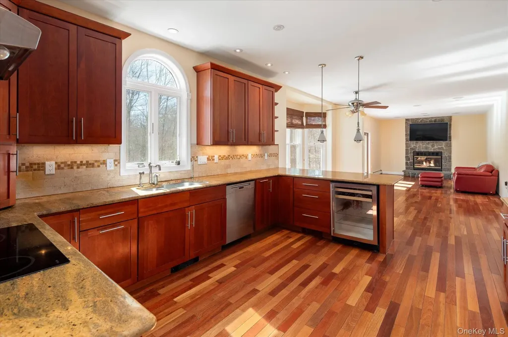 3 Moore Drive Yorktown Heights NY 10598