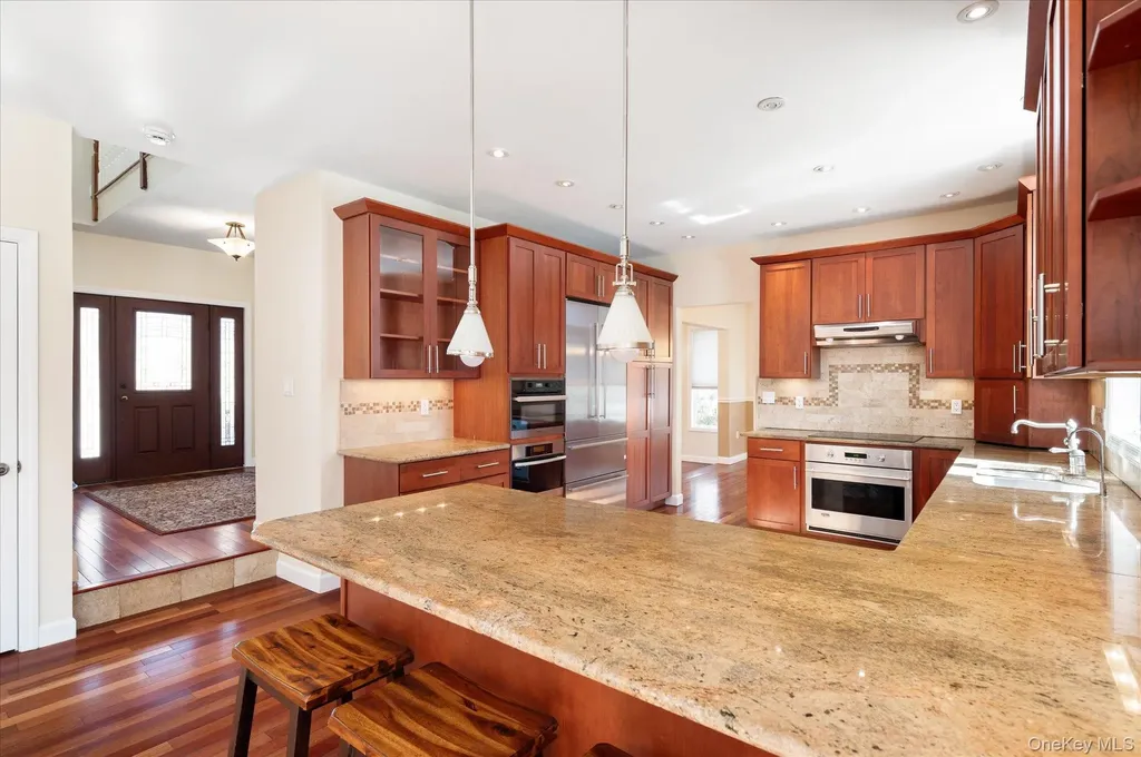 3 Moore Drive Yorktown Heights NY 10598