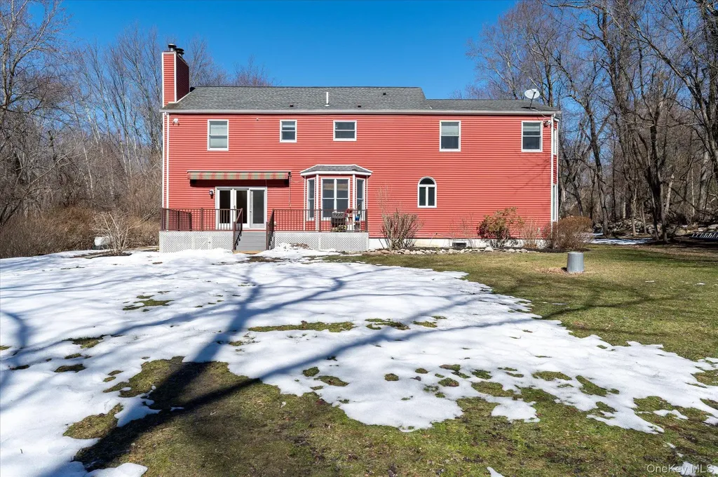 3 Moore Drive Yorktown Heights NY 10598