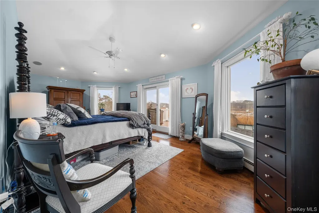 243 S Dunton Avenue East Patchogue NY 11772