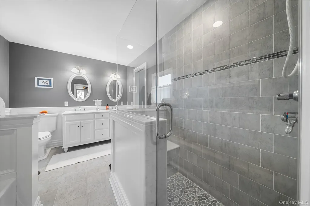 243 S Dunton Avenue East Patchogue NY 11772