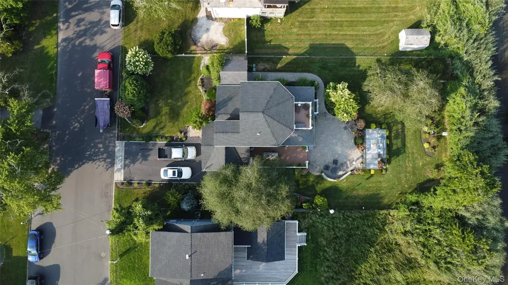 243 S Dunton Avenue East Patchogue NY 11772