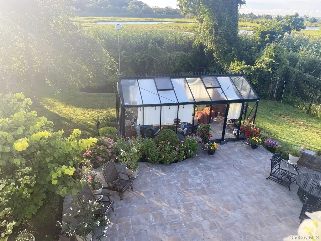 243 S Dunton Avenue East Patchogue NY 11772