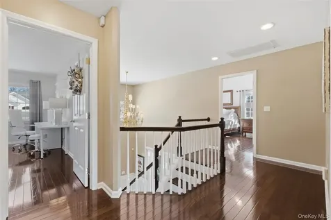 2 Bassett Court Baldwin Place NY 10505