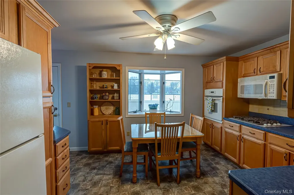 33 Maple Avenue Kings Park NY 11754