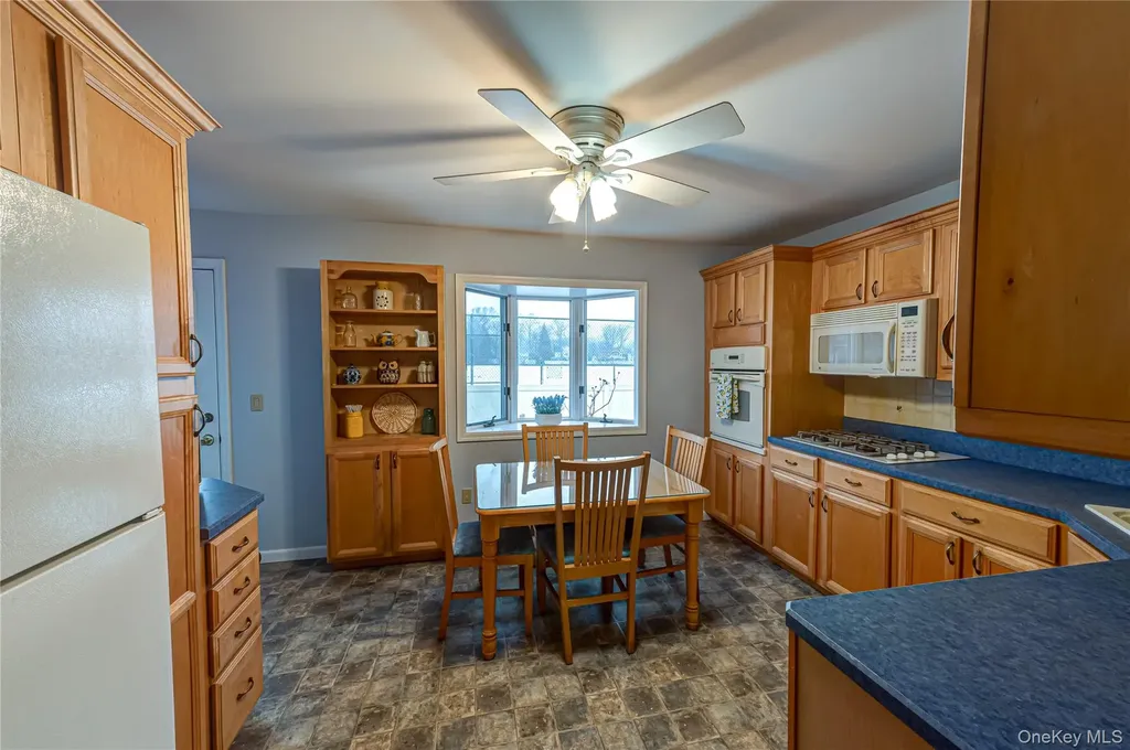 33 Maple Avenue Kings Park NY 11754