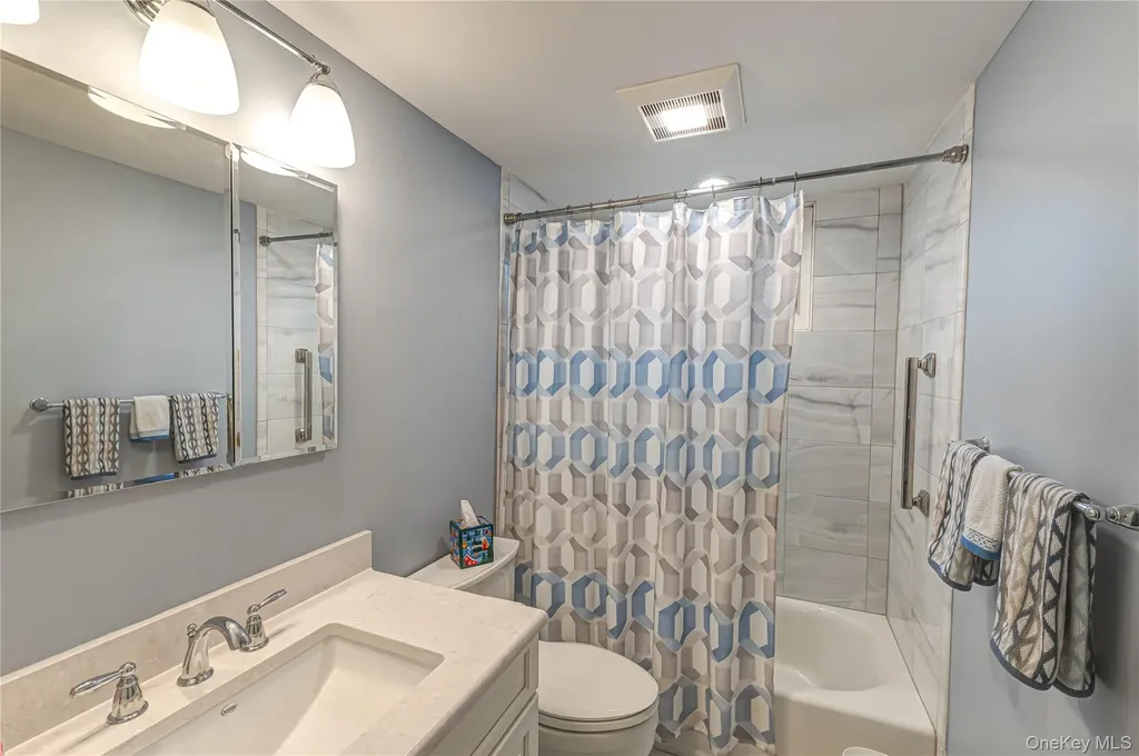 33 Maple Avenue Kings Park NY 11754