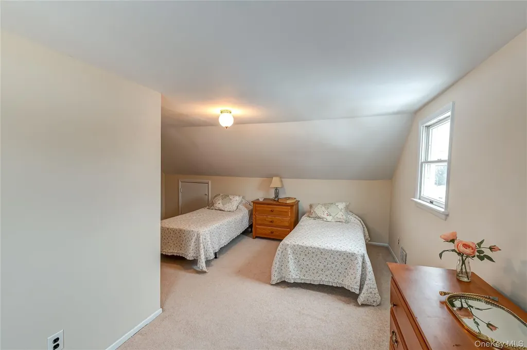 33 Maple Avenue Kings Park NY 11754
