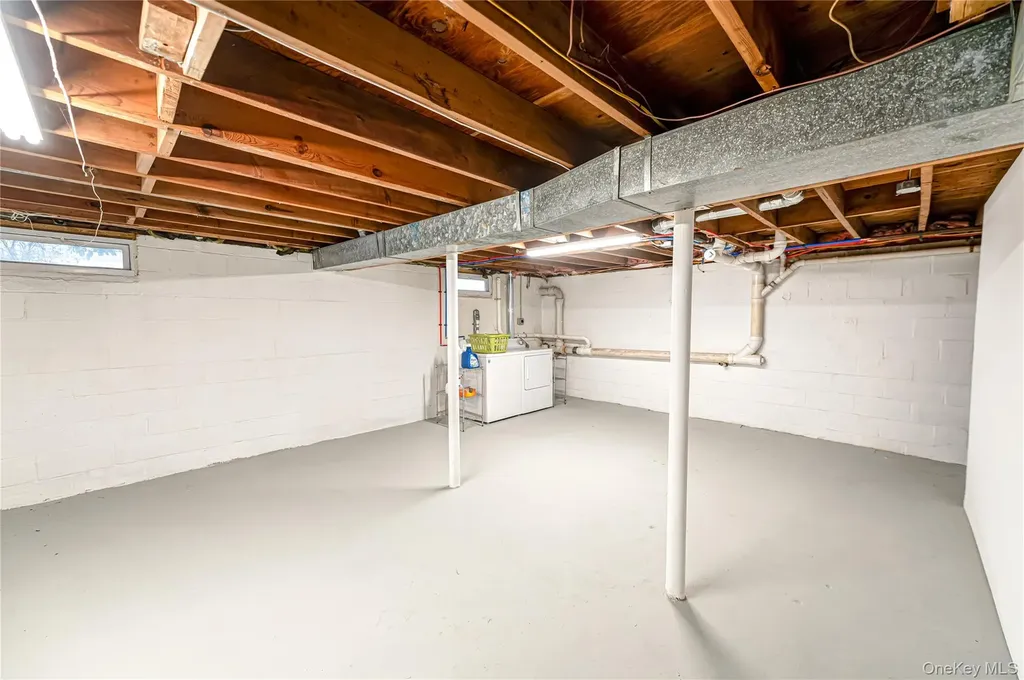 33 Maple Avenue Kings Park NY 11754