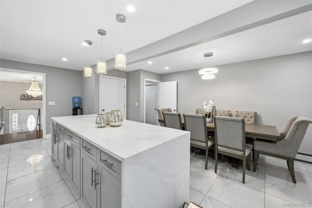 1061 Fordham Lane Woodmere NY 11598