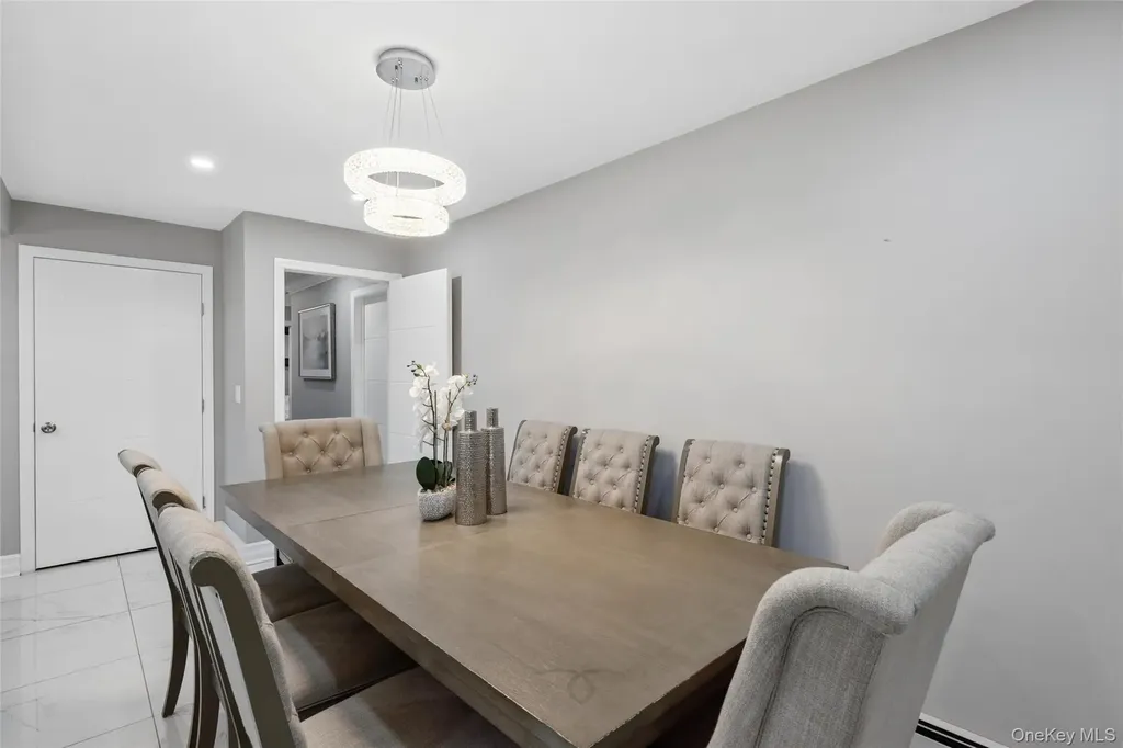 1061 Fordham Lane Woodmere NY 11598