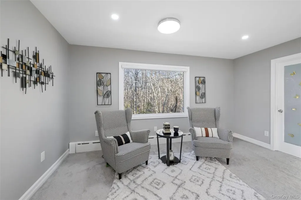 1061 Fordham Lane Woodmere NY 11598