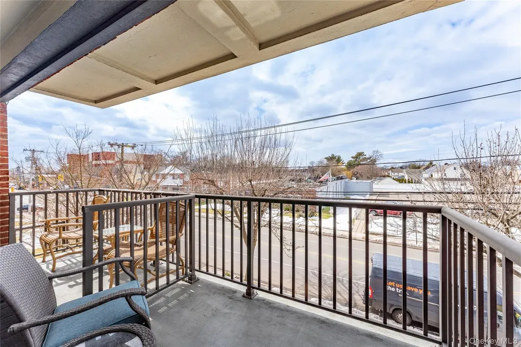 60 Hempstead Avenue Lynbrook NY 11563