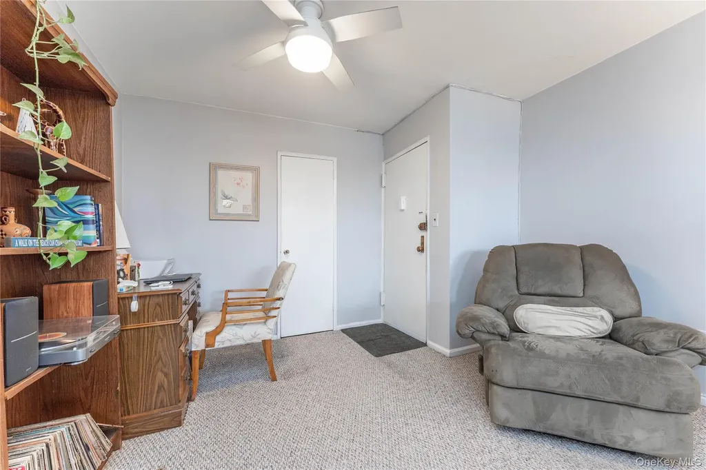 60 Hempstead Avenue Lynbrook NY 11563