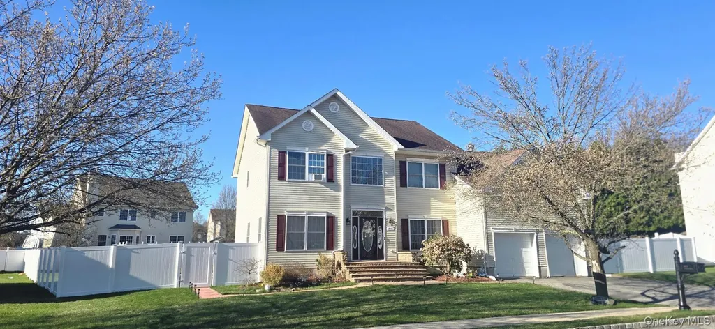 3015 Molly Pitcher Drive New Windsor NY 12553