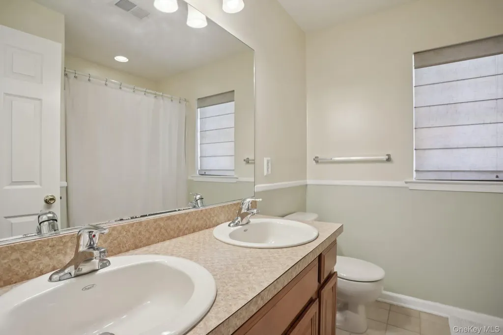 3015 Molly Pitcher Drive New Windsor NY 12553