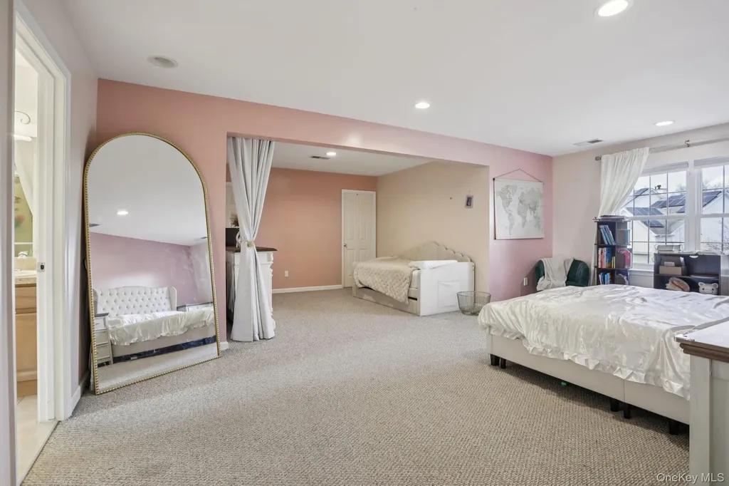 3015 Molly Pitcher Drive New Windsor NY 12553