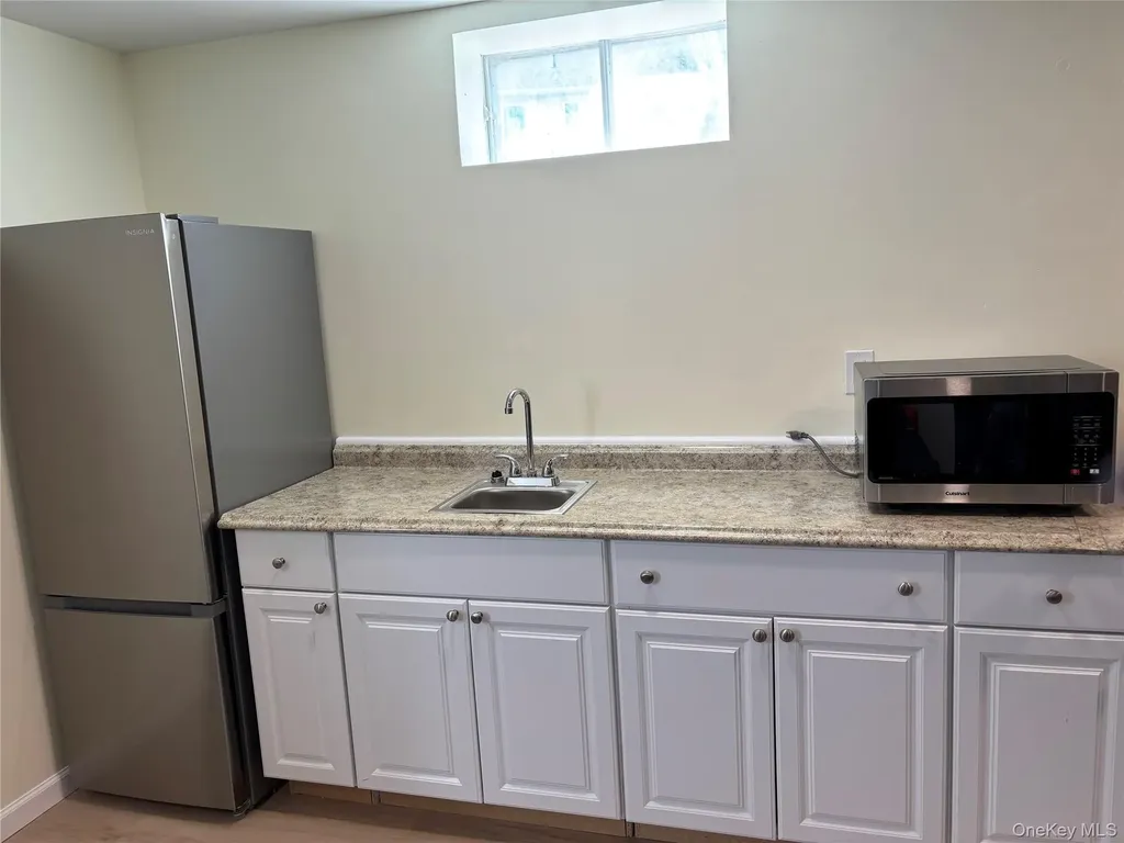 3015 Molly Pitcher Drive New Windsor NY 12553
