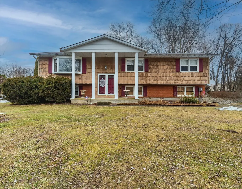 6 Reggie Drive Wappingers Falls NY 12590