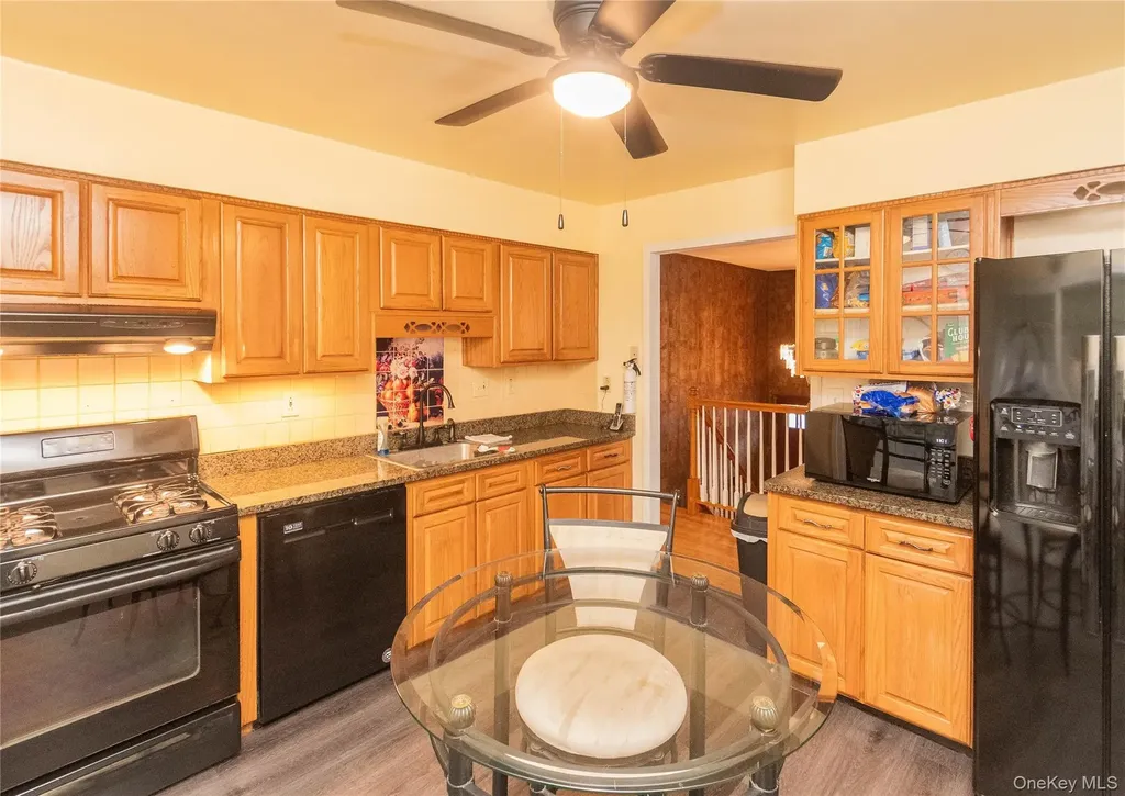 6 Reggie Drive Wappingers Falls NY 12590