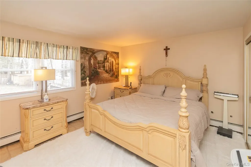 6 Reggie Drive Wappingers Falls NY 12590