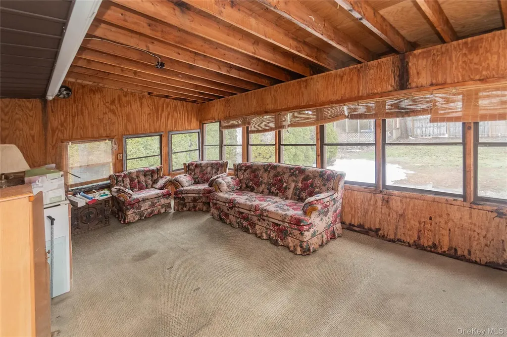 6 Reggie Drive Wappingers Falls NY 12590
