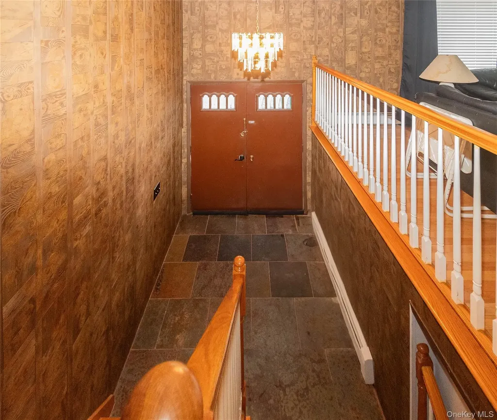 6 Reggie Drive Wappingers Falls NY 12590