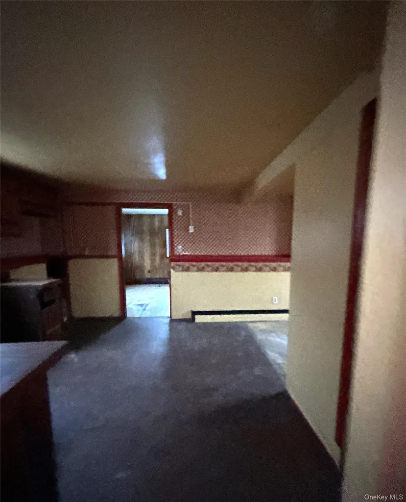 1181 Ocean Avenue Bay Shore NY 11706
