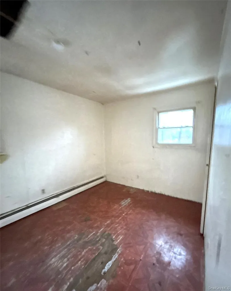 1181 Ocean Avenue Bay Shore NY 11706