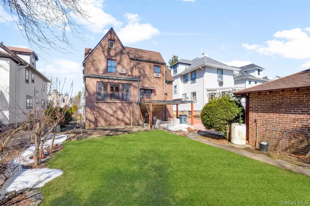 116 Reed Avenue Pelham NY 10803