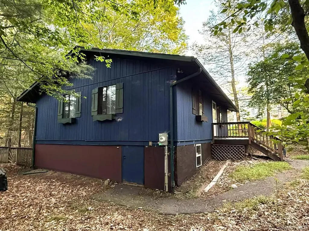 9 Cardiff Rock Hill NY 12775