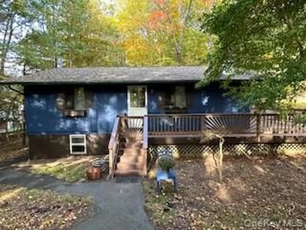 9 Cardiff Rock Hill NY 12775