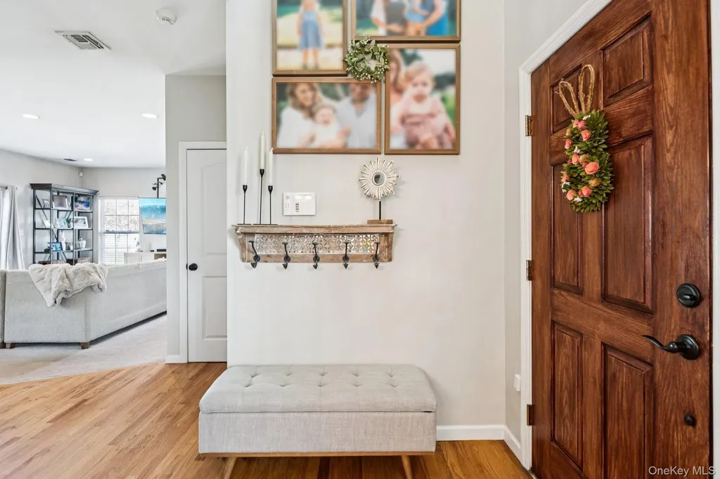 4 Clinton Avenue Bellport NY 11713