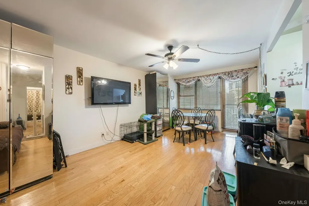 12205 Flatlands Avenue Brooklyn NY 11207