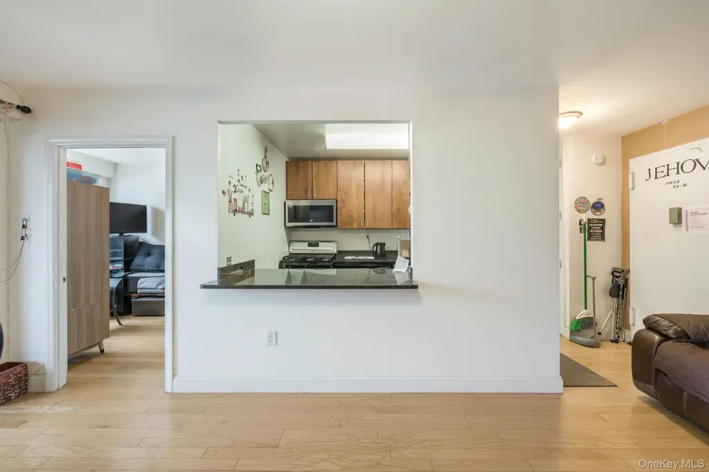 12205 Flatlands Avenue Brooklyn NY 11207