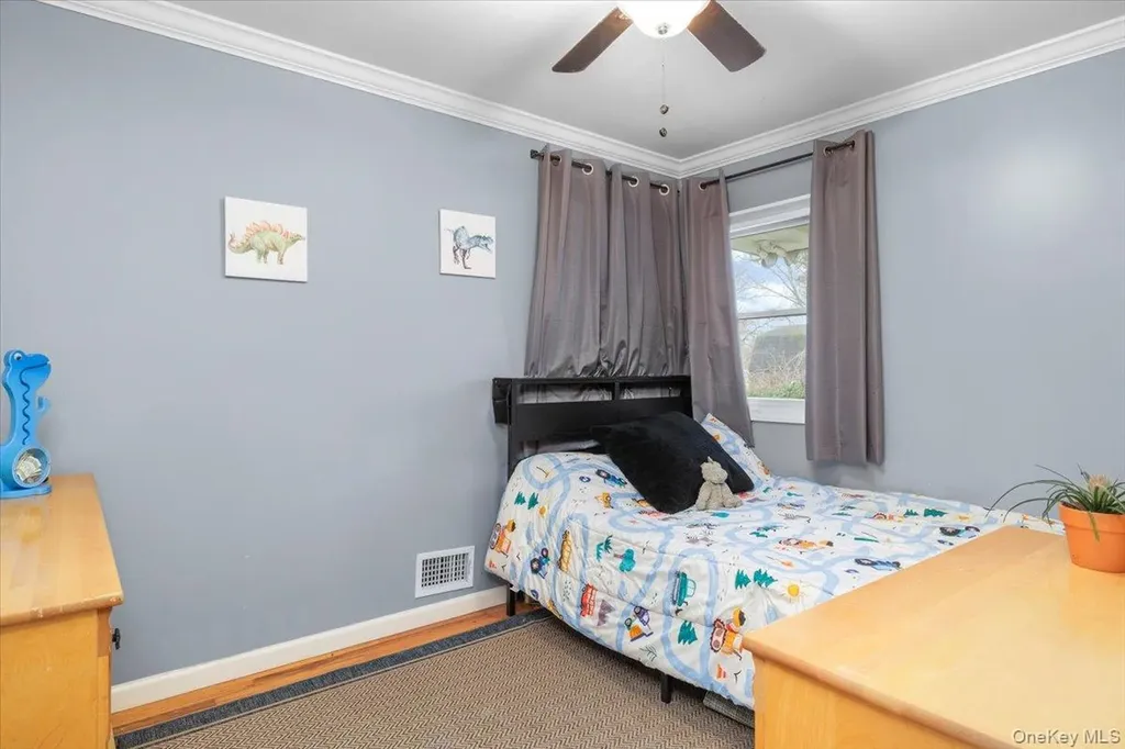 26 Eugene Drive Kings Park NY 11754