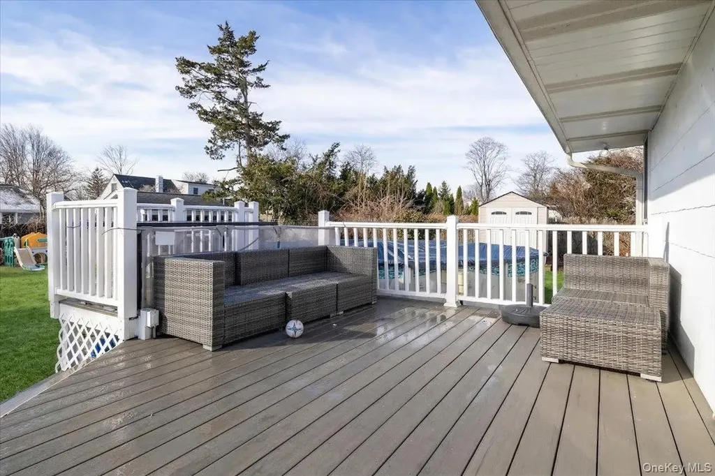 26 Eugene Drive Kings Park NY 11754