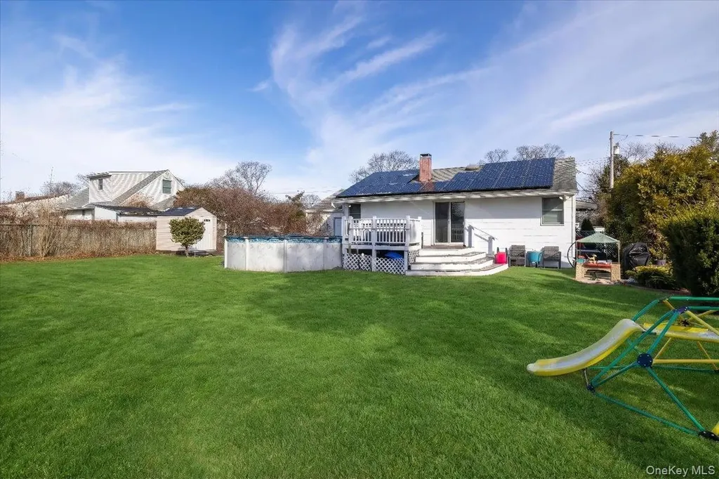 26 Eugene Drive Kings Park NY 11754