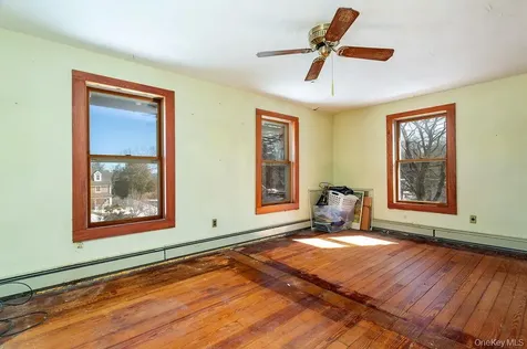 530 Chase Road Yorktown Heights NY 10598