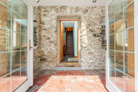 530 Chase Road Yorktown Heights NY 10598