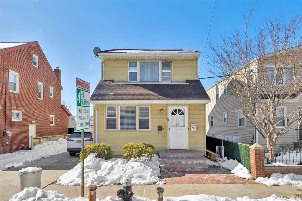 22 Brokaw Avenue Floral Park NY 11001