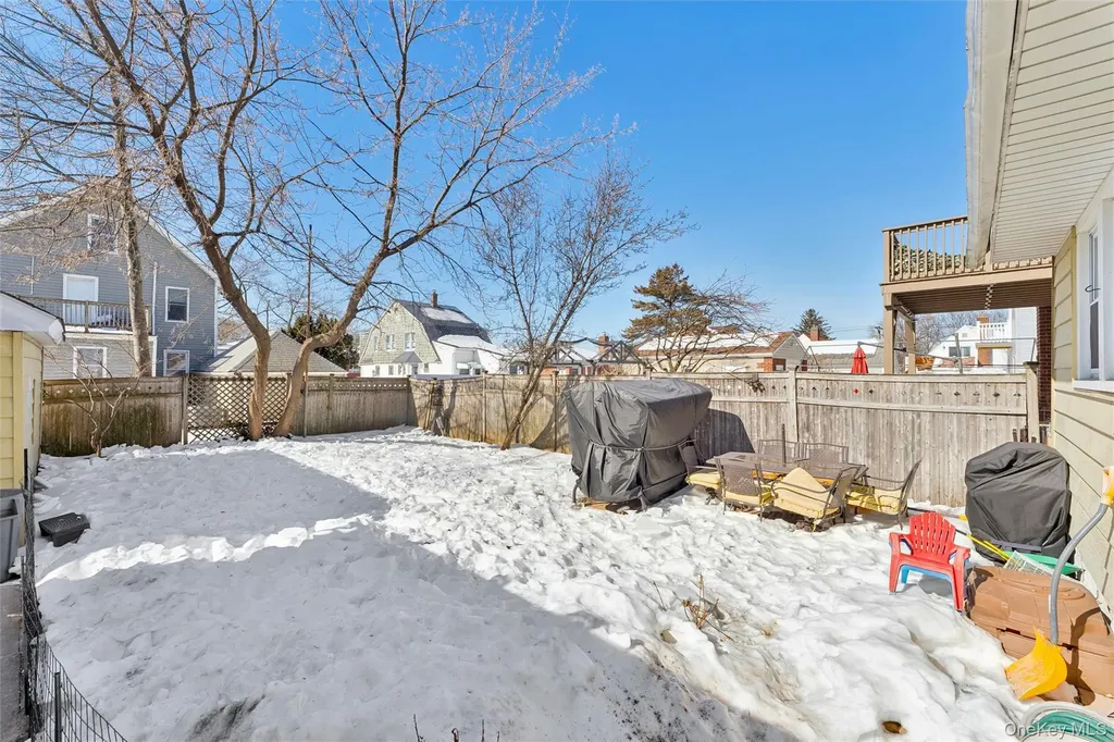 22 Brokaw Avenue Floral Park NY 11001
