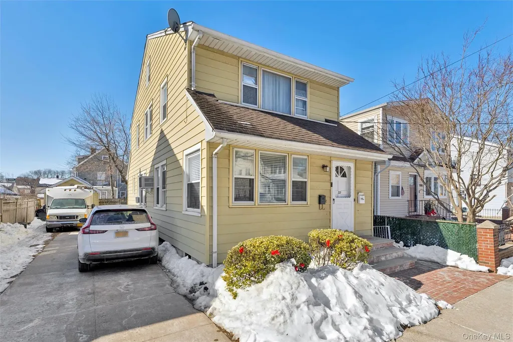 22 Brokaw Avenue Floral Park NY 11001