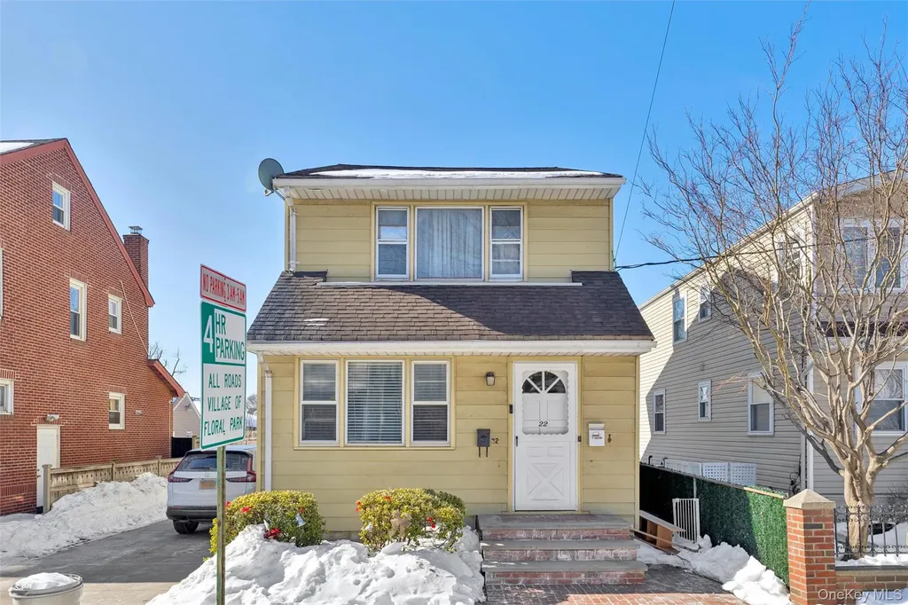 22 Brokaw Avenue Floral Park NY 11001