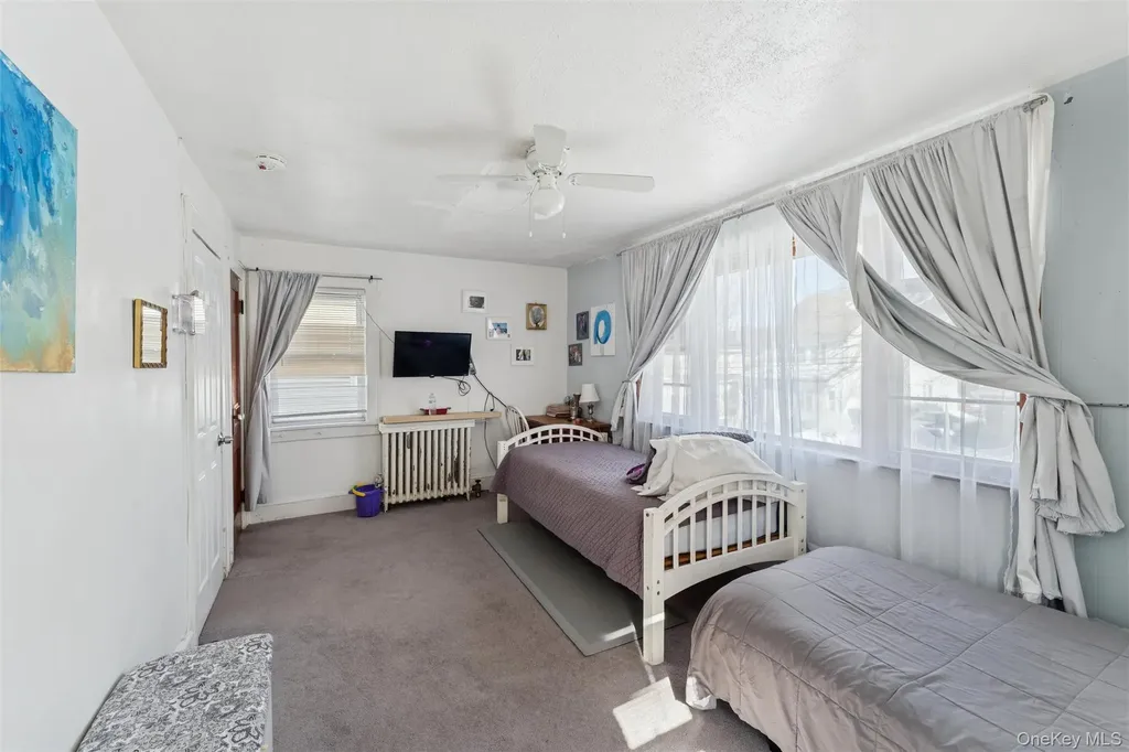 22 Brokaw Avenue Floral Park NY 11001