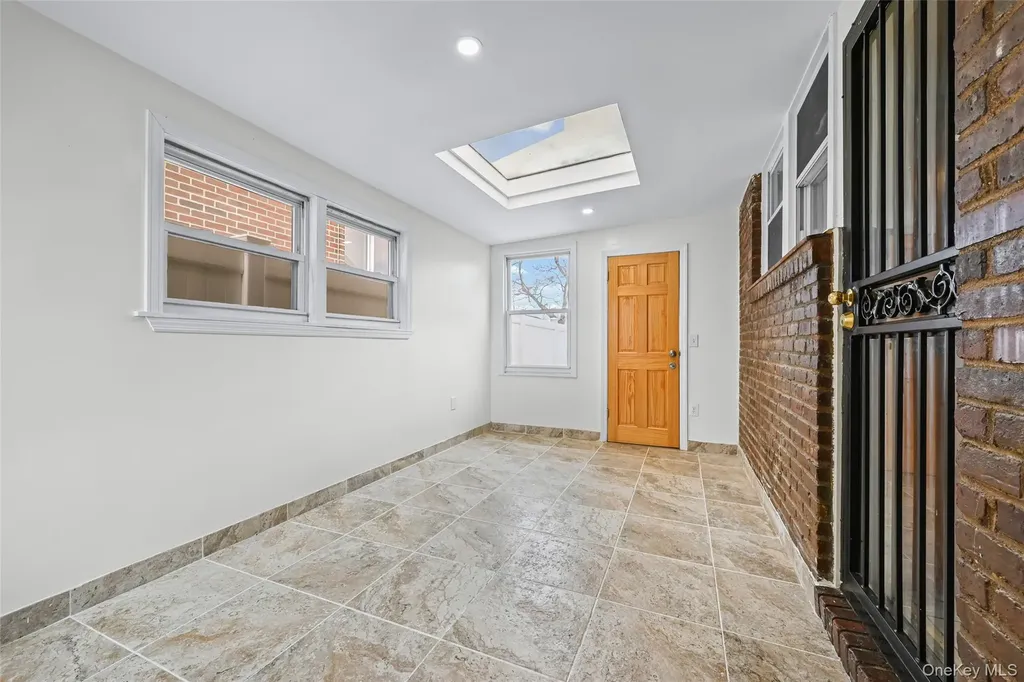 151-67 27th Avenue Flushing NY 11354