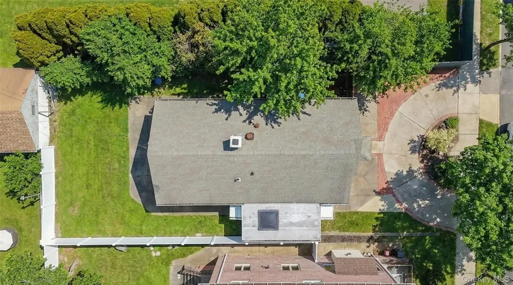 151-67 27th Avenue Flushing NY 11354