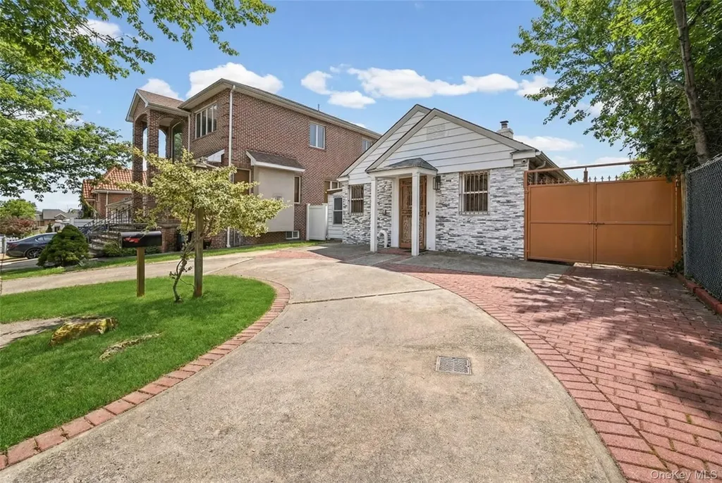 151-67 27th Avenue Flushing NY 11354