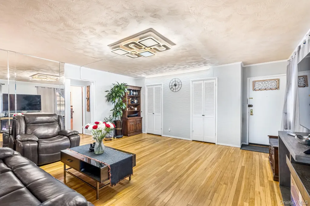 1907 166th Street Whitestone NY 11357