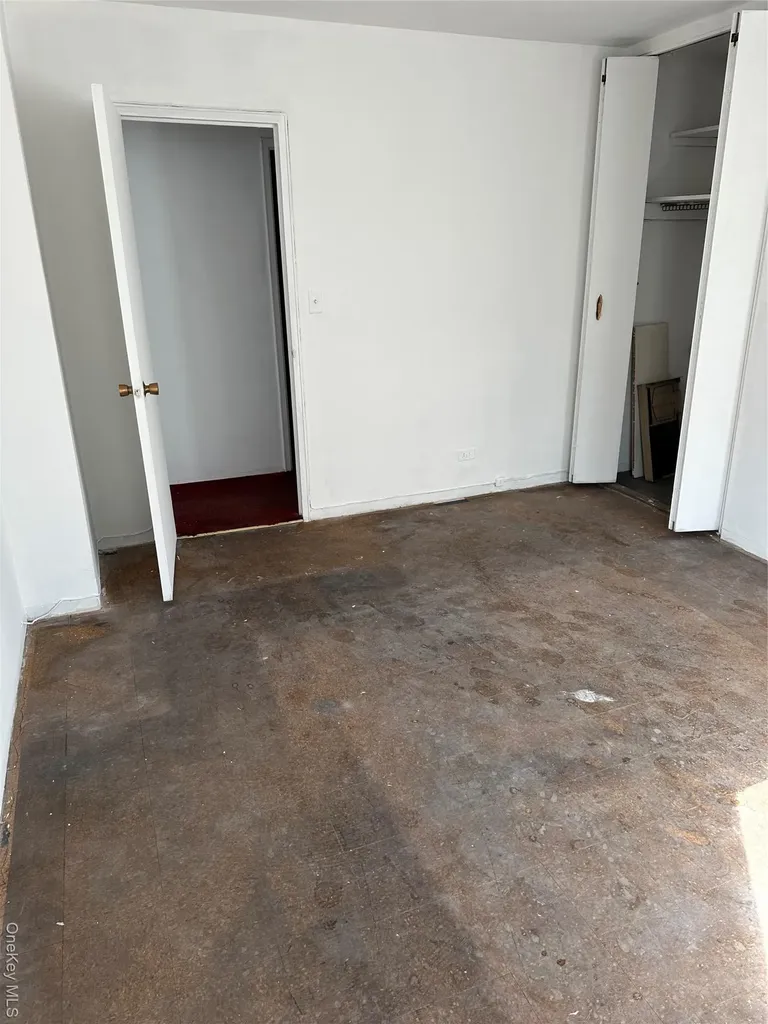 3215 H Avenue Brooklyn NY 11210